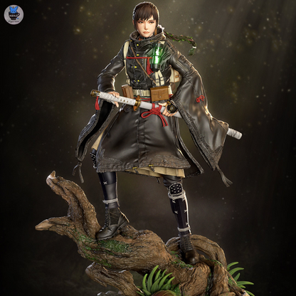 Dark Beast Huntress | Handcrafted Figure